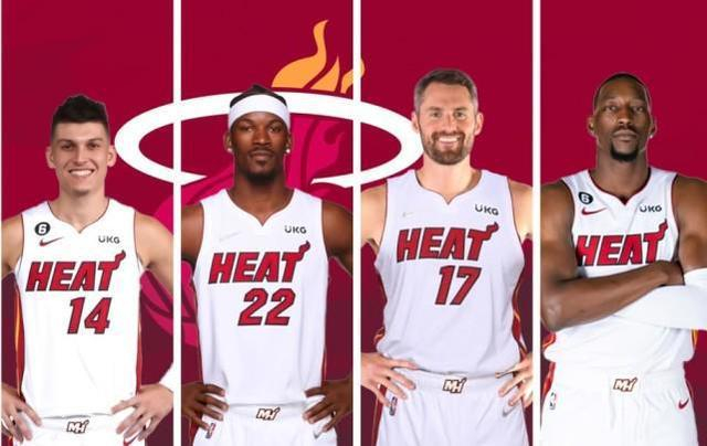 Shams：雄鹿球星字母哥因右小腿拉伤将缺席2-4周（Shams：雄鹿核心字母哥右小腿拉伤，预计缺阵2至4周）