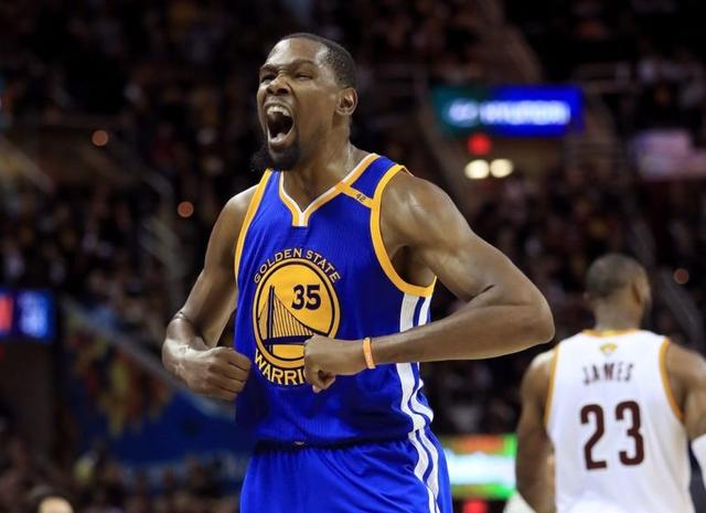 埃梅里：维拉正在与埃利奥特进行谈判，球员冬窗可能离队（埃梅里：维拉已与埃利奥特展开谈判，球员或于冬窗离队）