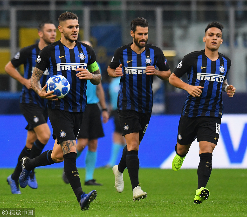 那不勒斯0-0法兰克福，麦克托米奈失良机，埃尔马斯造险（那不勒斯0-0战平法兰克福：麦克托米奈错失良机，埃尔马斯制造险情）