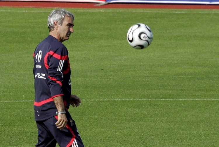 常德日报：“湘超”常德队球员尹艺霖加盟辽宁铁人（常德日报：常德“湘超”队球员尹艺霖签约辽宁铁人）