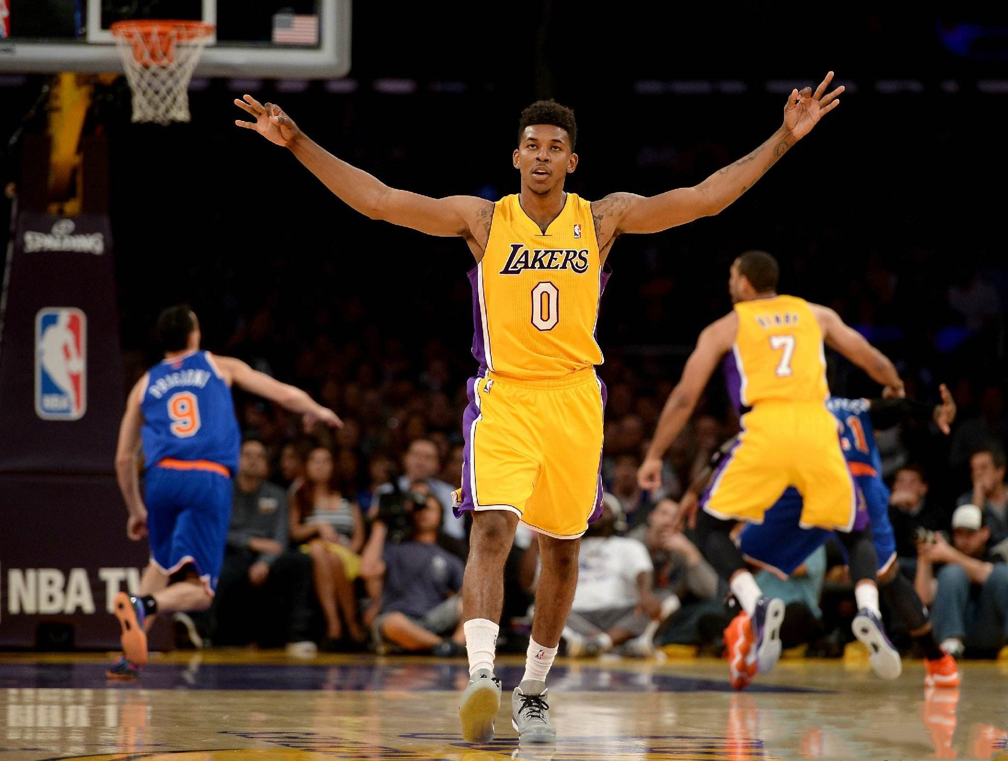 意媒：意甲或引入足球视频支持系统，主帅每场有两次挑战机会（意媒：意甲拟引入视频辅助判罚，主帅每场可挑战两次）