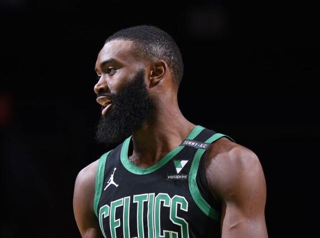 李磊：国安原本有夺得双冠的机会，配得上足协杯冠军荣誉（李磊：国安本有机会冲击双冠，足协杯冠军实至名归）