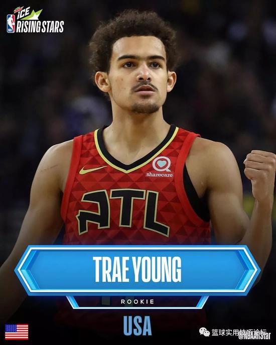 拜仁快速传球移动致对手防线瓦解（拜仁快速传切与穿插跑动令对手防线崩塌）